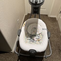 Baby Swing/ Portable bouncer 