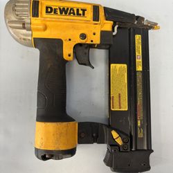 Dewalt DWFP12233 18 Gauge Precision Point Pneumatic Brad Nailer 