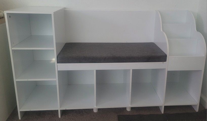 Homfa Kids Bookcase with Reading Nook (white)31.5'' H x 54.5'' W
