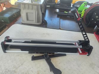 Husky new tile cutter