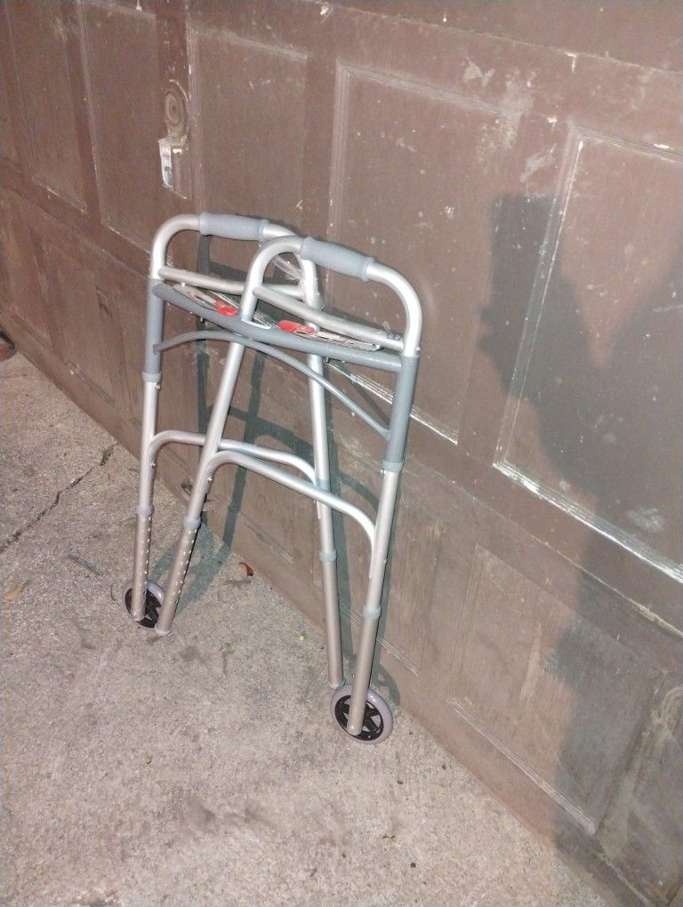Drive Medical PreserveTech Deluxe Two Button Folding Walker with 5" Wheels