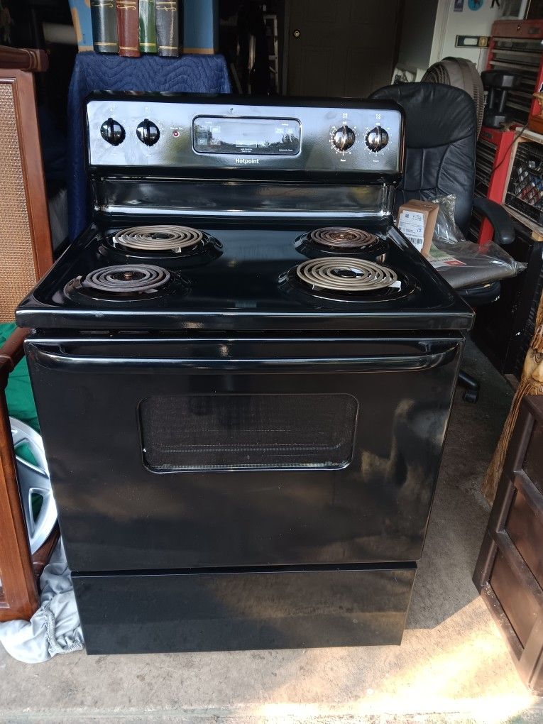 Hot Point Electric Stove