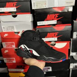 2023 Jordan Playoff 8s size 7.5M 9W VNDS