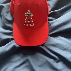 Angels Hat 7 1/8 $15