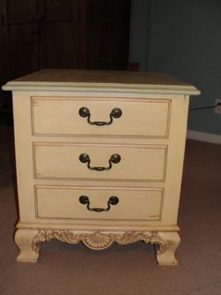Shabby Chic End Table