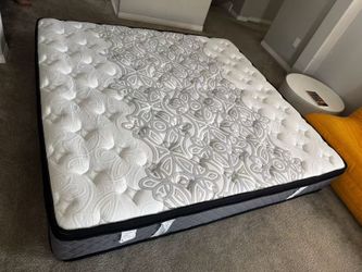 (Chino Hills pick up)12” King size Medium Gel Memory Foam Mattress with Pocket Spring Hybrid Mattress, Medium Comfort, Breathable & Durable