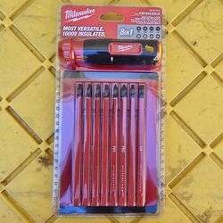 Milwaukee
8-in-1 1000V Insulated Slim-Tip Multi-Bit Screwdriver