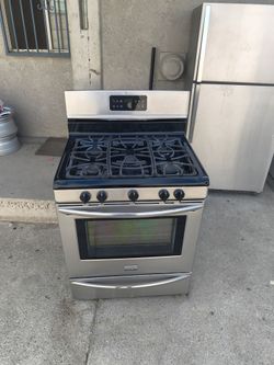 Frigidaire stove