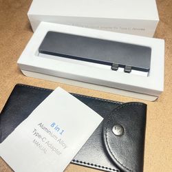 Apple MacBook 8-in-1 USB C Docking Station NEW