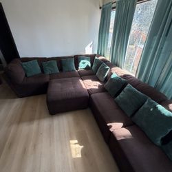 Large Sectional, Tv, Entertainment Center & PlayStation W/ Controllers ( EVERYTHING IS 4SALE ) OBO !!!!!!!!!!!!!!!!!