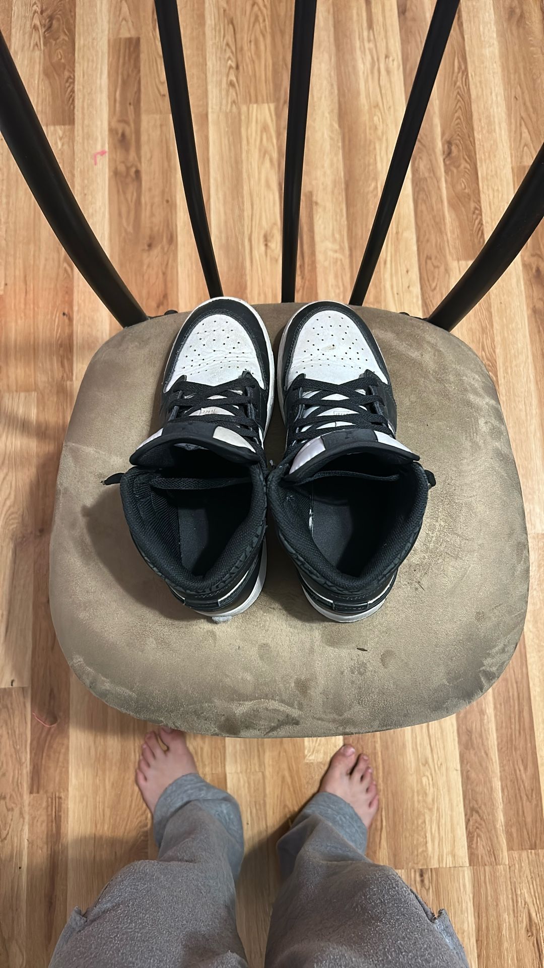 Jordan 1 Mid