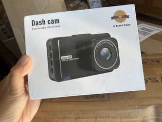 Brand New in Sealed Box 4K Dash Cam Front & Rear – WiFi, Night Vision, 32GB SD Card