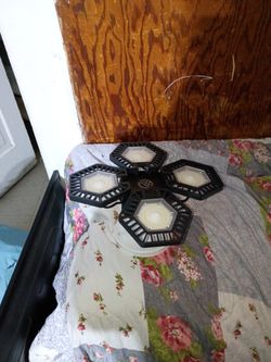 4-panel LED 12,000 LUMINUMS LIGHT