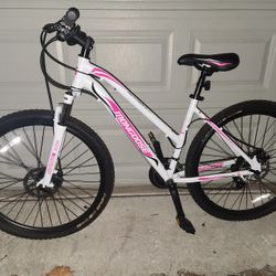 Mongoose Switchback Trail Adult Mountain Bike