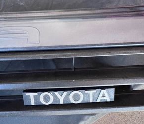 1(contact info removed) TOYOTA CELICA Front Bumper Grill Grille Center Garnish Panel OEM