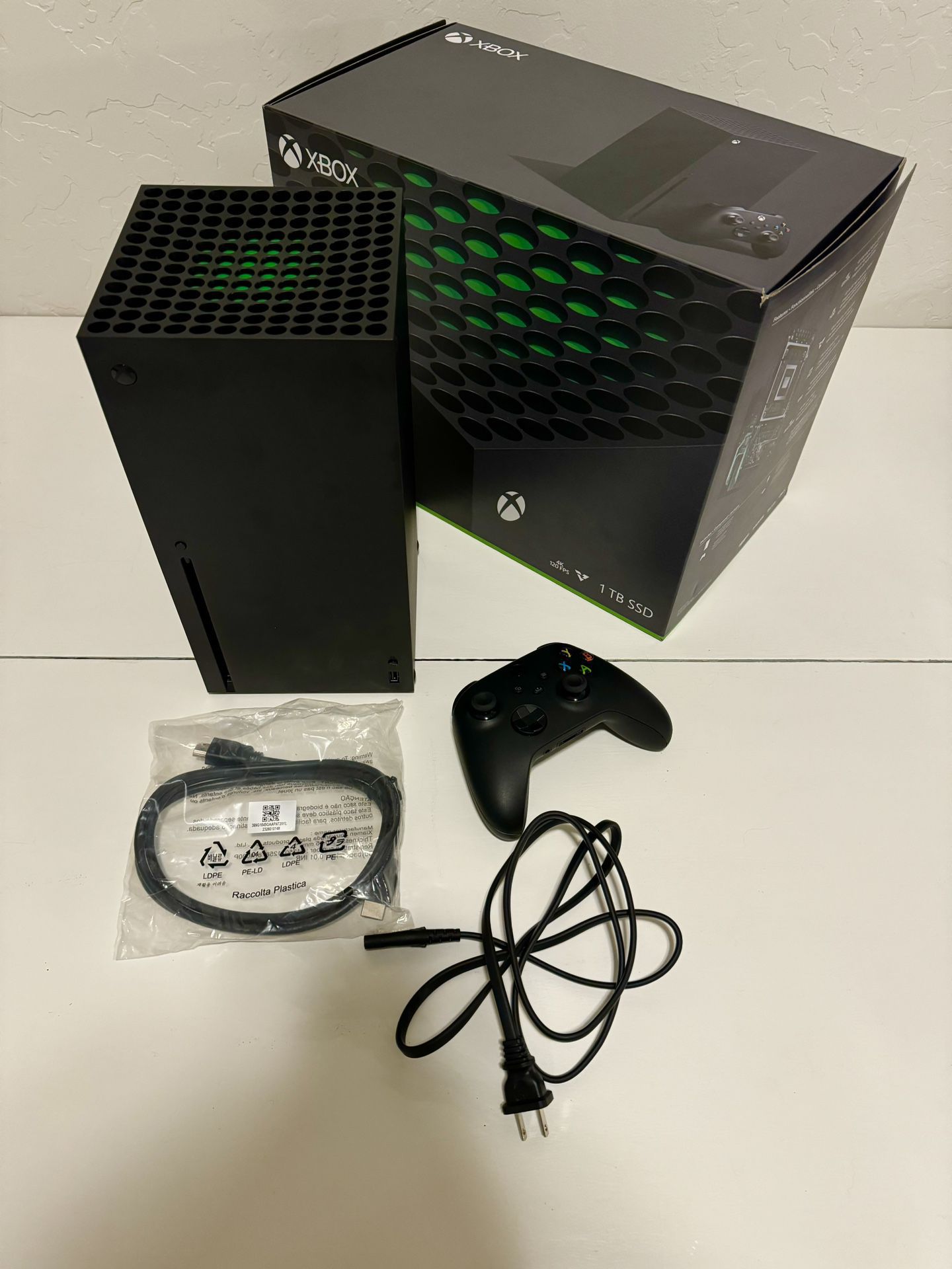 Xbox Series X (brand New)
