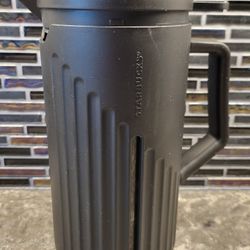 STARBUCKS MADE BY BODUM FRENCH PRESS 8 CUP (34 OZ) MATTE BLACK & PLASTIC SHATTERPROOF TRITAN LINER