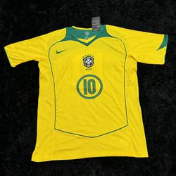 Brazil Yellow Ronaldinho #10 Soccer Jersey 