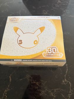 Pokemon 30th Celebration Elite Trainer Box TCG