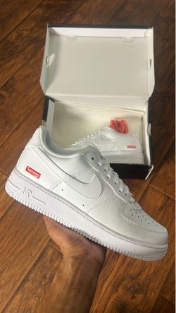 Size 10M- Brand New Nike Supreme White Forces