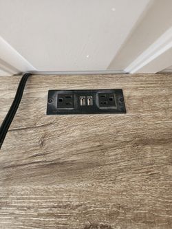 Nightstand/ End Table