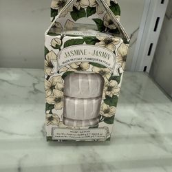 Diamante Jasmine Vegat. Based Round Individually Wrapped Soaps 4x2.8 oz. Italy