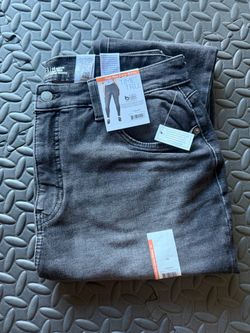Time and Tru High Rise Curvy Skinny Jeans Size 14