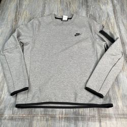Nike Tech Pullover 