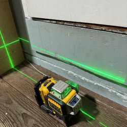 dewalt 360 green laser