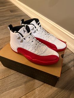 Air Jordan 12 retro White/black varsity red size 10.5