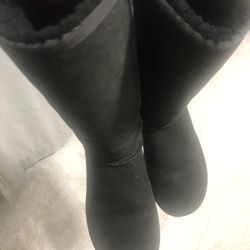 Ugg Women’s Boots Size 9 ( Tall Ones ) Real 