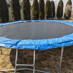 Trampoline
