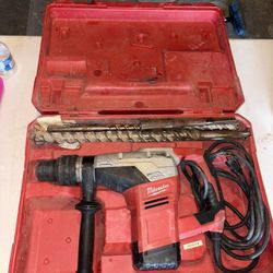 Milwaukee Rotary Hammer 