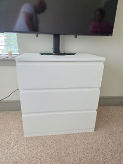 Chest Drawers