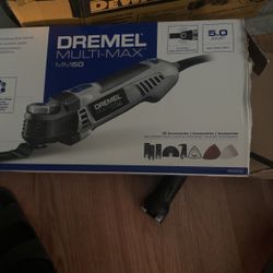 Dremel MM50-01 5.0Amp Oscillating Multi-Tool Kit 30 Accessories NEW IN Box