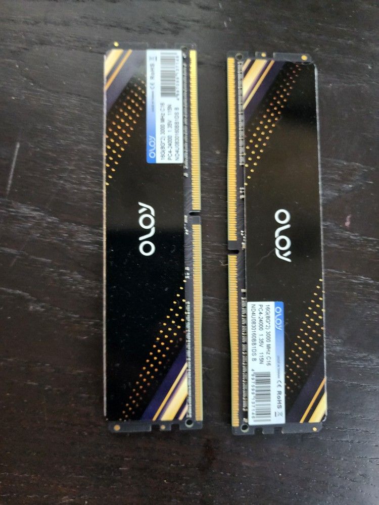 DDR4 2x8gb RAM