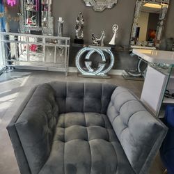 NEW ARMCHAIR GRAY VELVET 