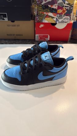 Nike Air Jordan 1 Low University Blue/Black