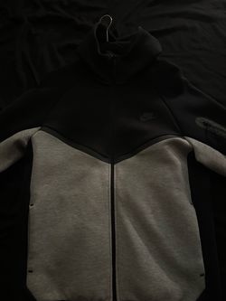 Nike Tech Fleece Full-Zip Hoodie