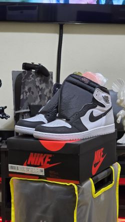 Jordan 1 Bleached Coral