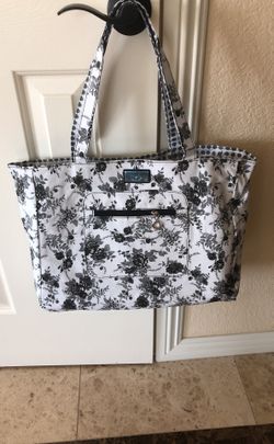 Reversible handbag black and white