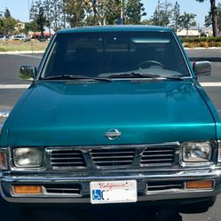 1996 Nissan Hard Body Truck 💪🏻