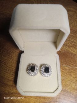Like New Diamond & Blue Sapphire Earrings ($1,200 Retail)