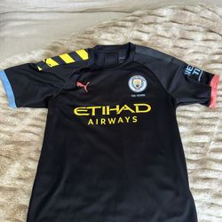 Man City Jersey size M (92026- Located Near Police & Fire HQ)