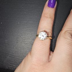 2 CT Moissanite Ring Size 6