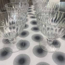 8 NEW DESSERT / ICE CREAM FOOTED BOWLS