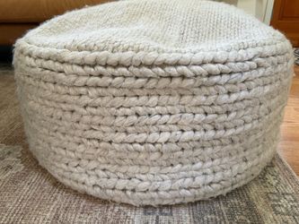 Knit Pouf/Ottoman