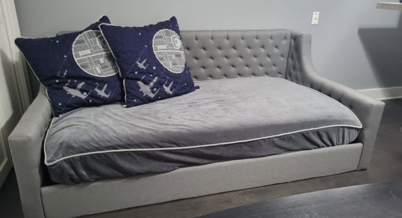 Twin Bed