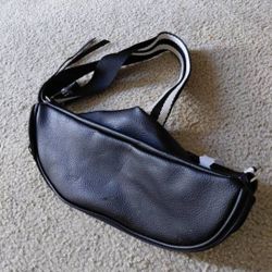 Cross Body Sling Bag 19114 Zip