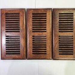 The Decor Grates 4" x 10" Cherry Wood Natural Finish Louvered Floor Register is a stylish and functional vent designed for heating and cooling systems